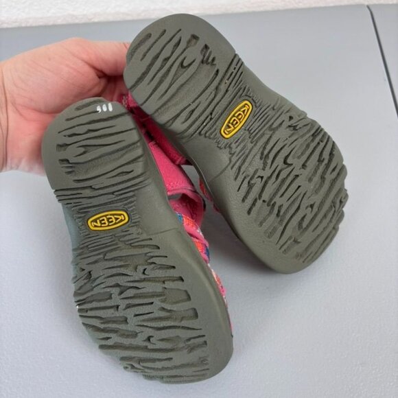 Keen toddler youth 7 pink outdoor hiking sandals - Picture 7 of 7